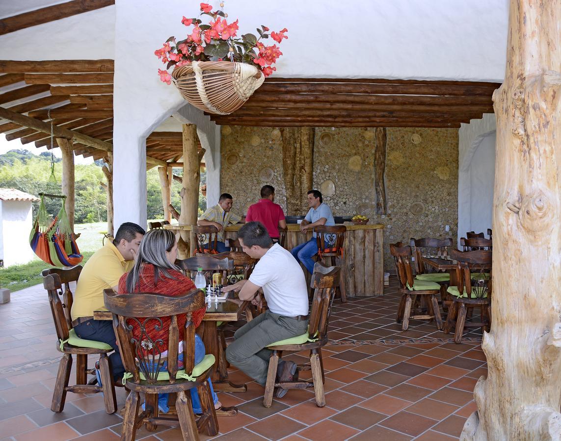 Hotel Estorake San Agustín Buitenkant foto